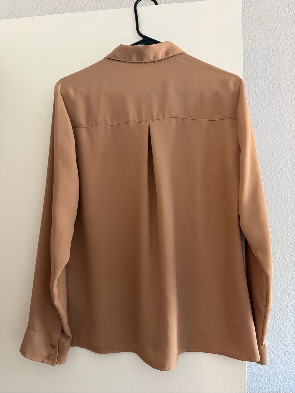 Women’s Express Portofino long Sleeve Dress Shirt - Picture 3 of 4